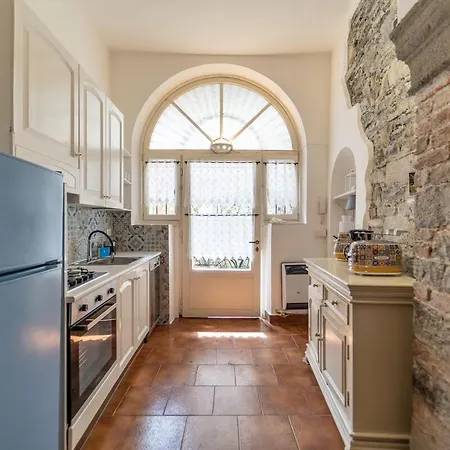 Elegant In The Heart Of With Smarttv And Wifi Apartamento Torno