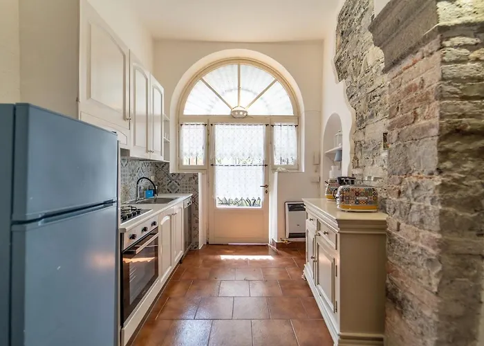 Elegant In The Heart Of With Smarttv And Wifi Apartment Torno